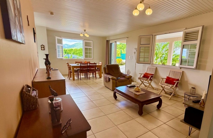 Vente Maison 88m&sup2; 4 pi&#232;ces Rivière Salée