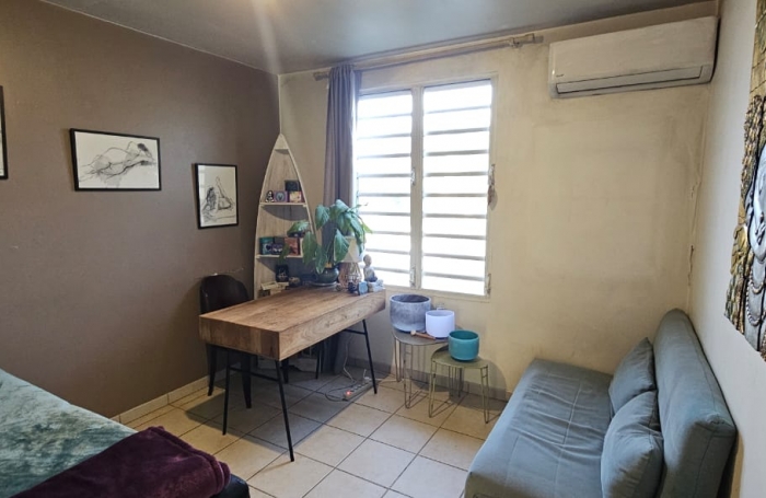 Spacieux appartement avec terrasse et jardin