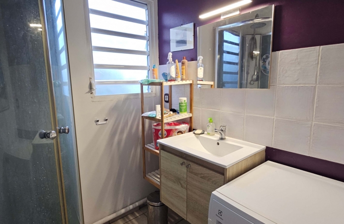 Spacieux appartement avec terrasse et jardin