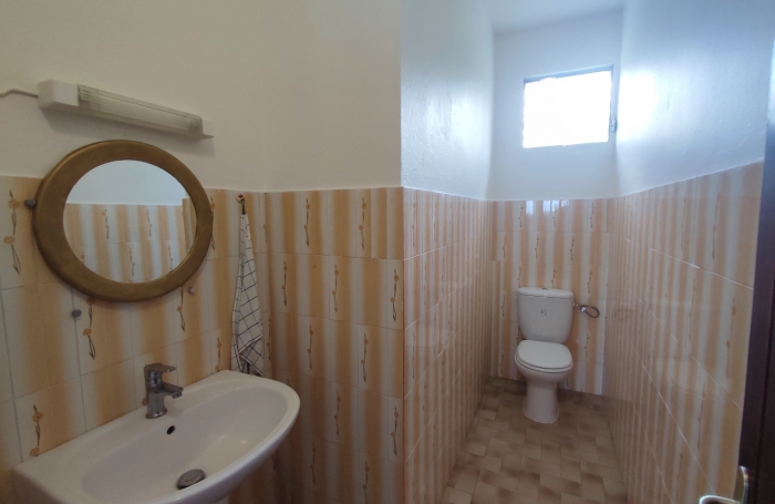 Spacieuse villa T5 proche des commodités - SAINTE LUCE