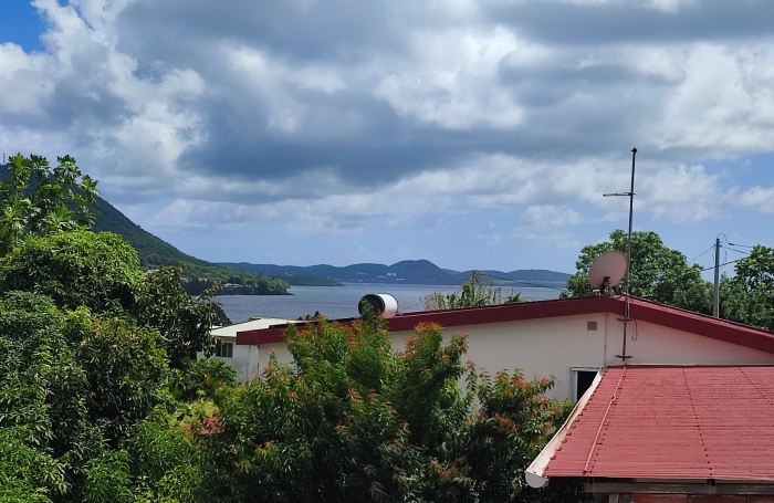 Spacieuse villa T5 proche des commodités - SAINTE LUCE