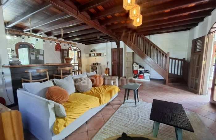 Vente Maison 141m&sup2; 7 pi&#232;ces Saint Pierre