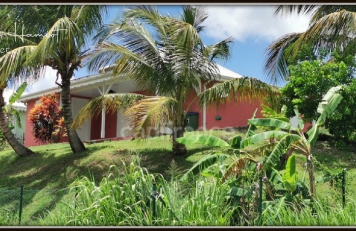 Vente Maison 86m&sup2; 4 pi&#232;ces Saint Pierre