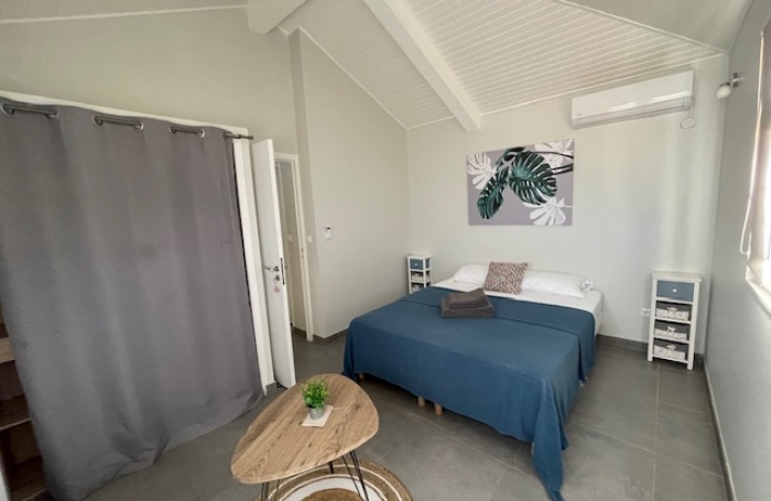 VILLA T4 AVEC PISCINE VUE MER ET double GARAGE