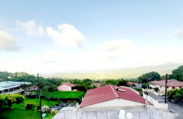 Location Appartement 84.62m² 3 pièces Le François