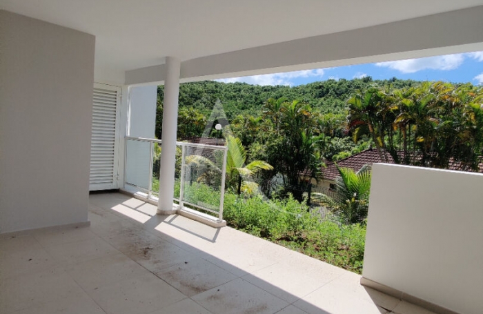 Location Appartement 67.87m² 3 pièces Les Trois Ilets