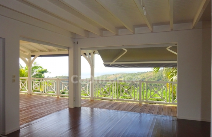 Location Maison 119m&sup2; 5 pi&#232;ces Case-Pilote