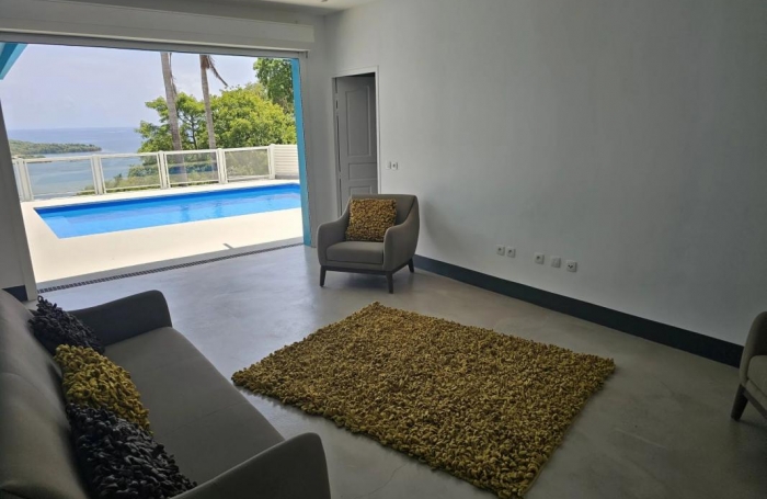 Location Maison 237m&sup2; 4 pi&#232;ces Le François