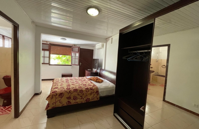 Haut de villa T4 en Rez de Jardin- Eau électricité inclus- quartier LAUGIER