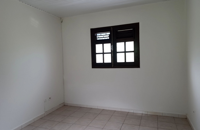 Location Appartement 70m² 3 pièces Saint-Joseph