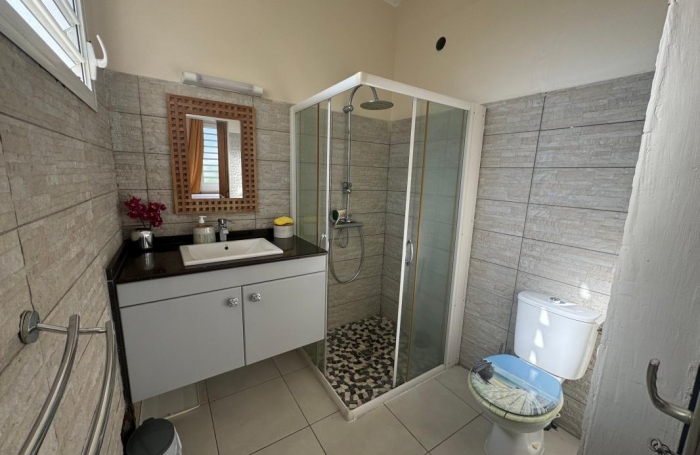 Location Maison 190m&sup2; 5 pi&#232;ces Fort de france