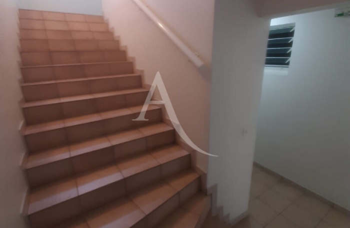 Location Appartement 26.13m&sup2; 1 pi&egrave;ce Schoelcher