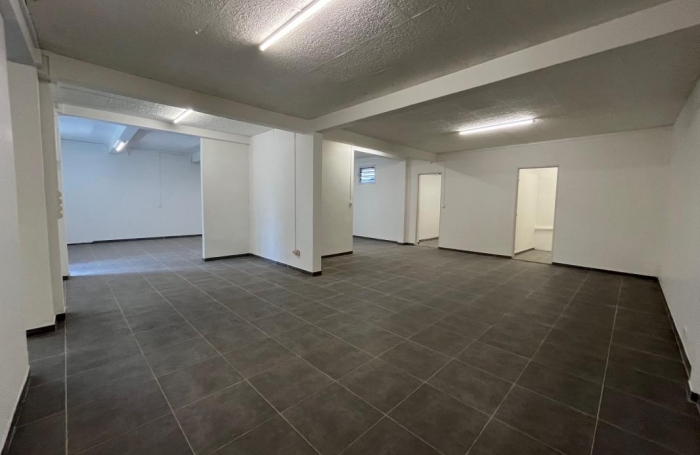 Location Local commercial Le Lamentin