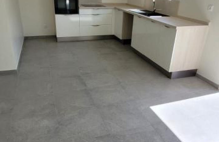 Location Appartement 97228