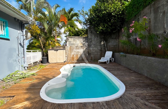 Vente Maison 228.4m&sup2; 9 pi&egrave;ces Le Robert