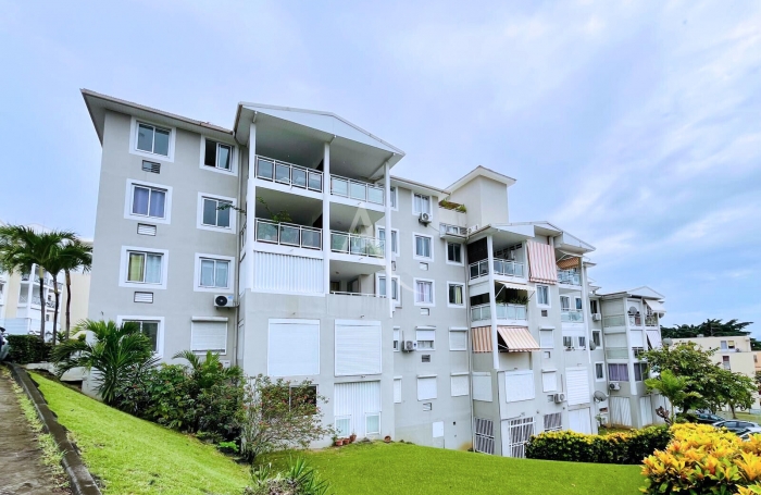 Vente Appartement 38m&sup2; 2 pi&egrave;ces Fort de france