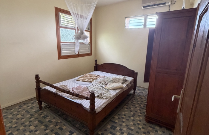 Immeuble &agrave; r&eacute;nover au Saint-Esprit