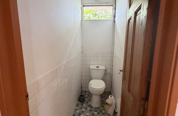 Immeuble &agrave; r&eacute;nover au Saint-Esprit