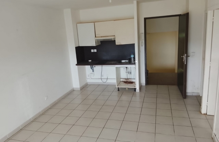 T2 climatis&eacute; dans r&eacute;sidence priv&eacute;