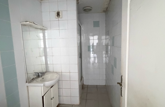 T2 climatis&eacute; dans r&eacute;sidence priv&eacute;