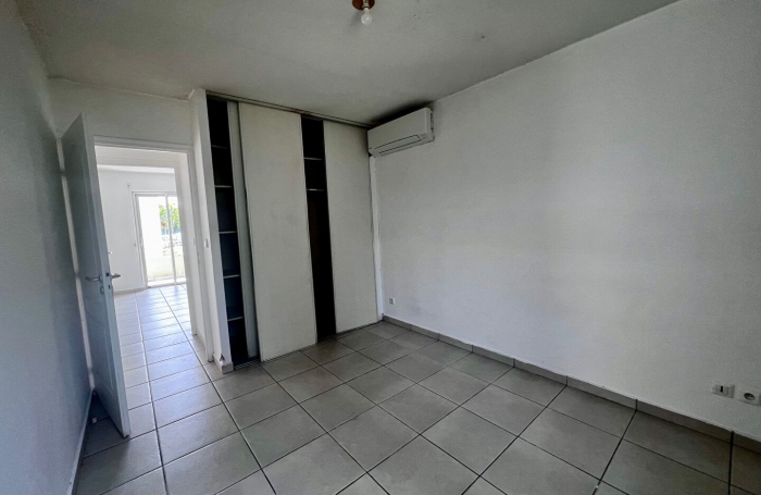 Vente Appartement 60m&sup2; 3 pi&egrave;ces Fort de france