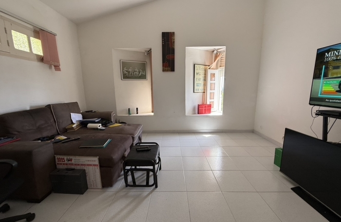 Superbe propri&eacute;t&eacute; en impasse avec vue mer - SHOELCHER