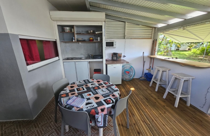 A vendre T1 aux Trois-&Icirc;lets