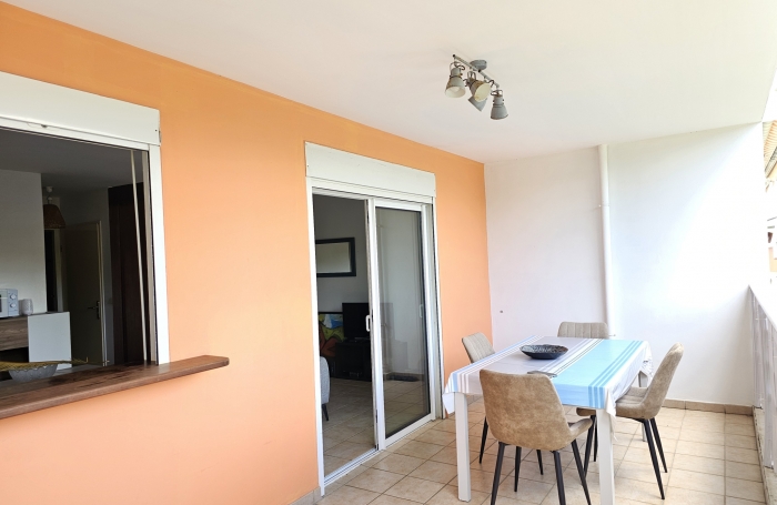 LUMINEUX T2 AVEC CAVE ET PARKING