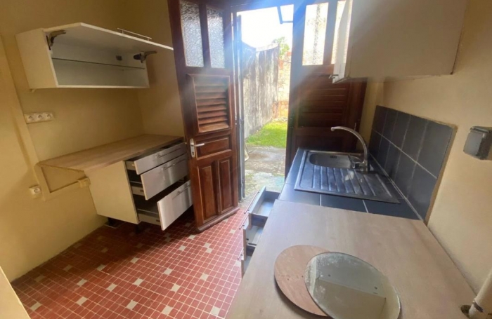 Location Appartement 40m&sup2; 2 pièces Fort de france