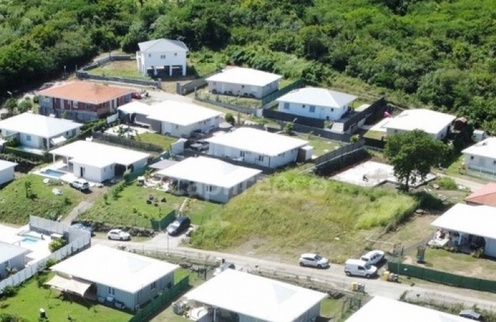 Vente Terrain 707m&sup2; Le Diamant