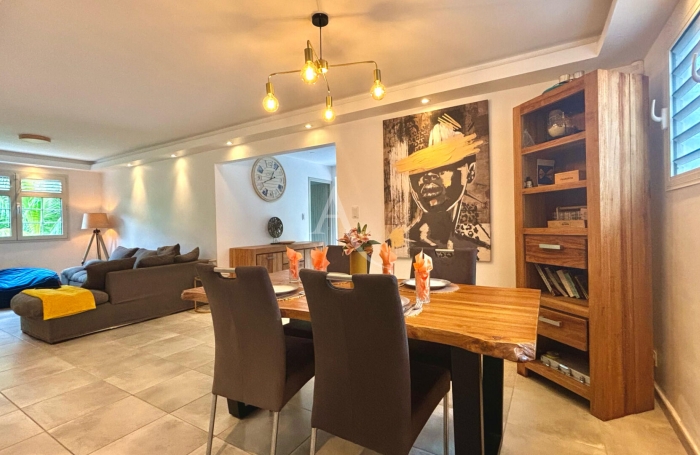 Vente Appartement 87.124m&sup2; 4 pi&egrave;ces Saint-Joseph