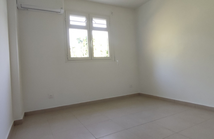 Grande Villa moderne T4 au Gros Morne