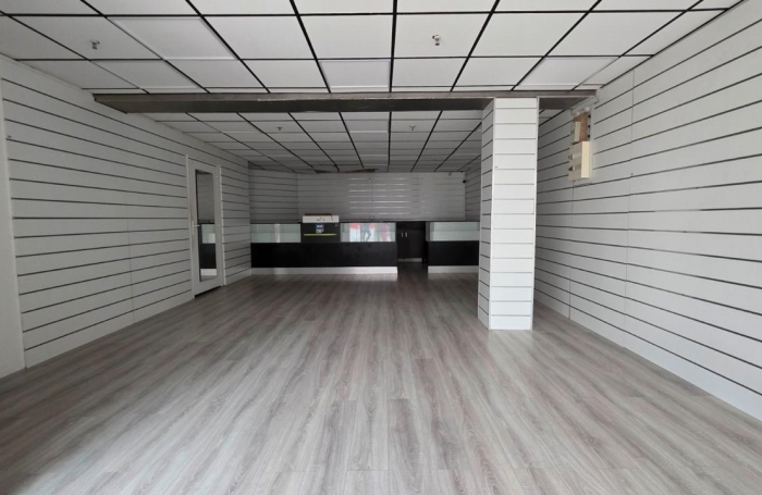 Location Local commercial 97232