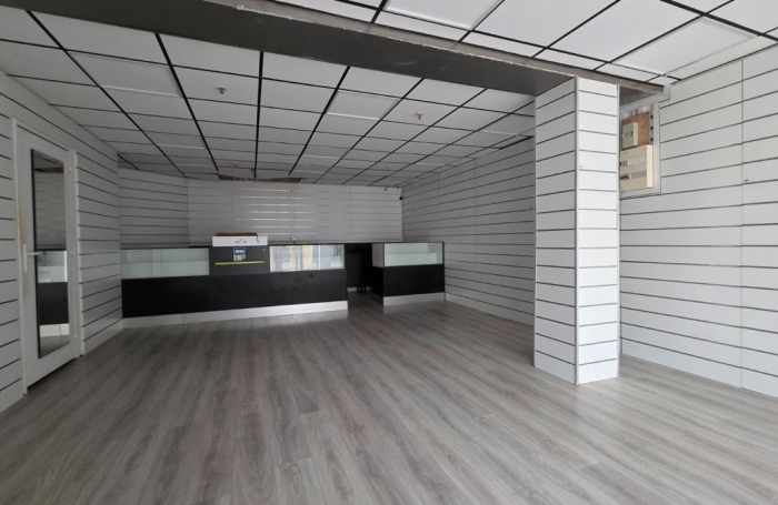 LOCAL COMMERCIAL A LOUER AU LAMENTIN