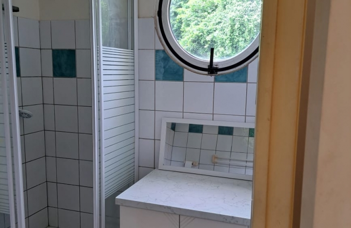 Studio id&eacute;alement situ&eacute; &agrave; Terreville