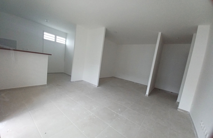 Location Appartement 35.4m&sup2; 1 pi&egrave;ce Le Lamentin