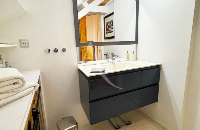 Vente Maison 255m&sup2; 7 pi&egrave;ces La Trinit&eacute;