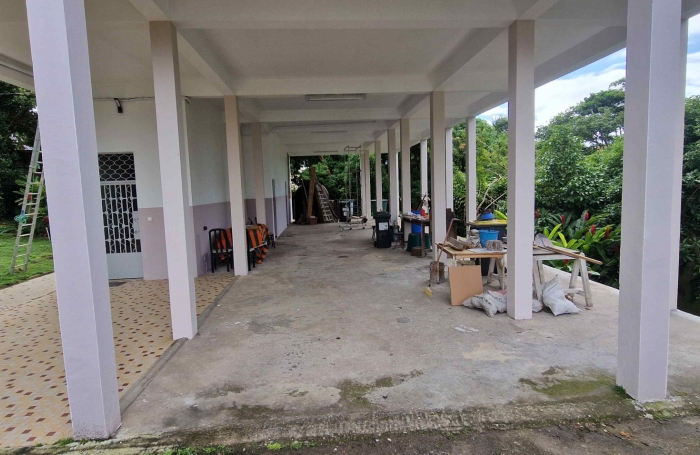 Spacieuse maison multi-niveaux   id&eacute;al famille ou investissement &agrave; Acajou au LAMENTIN