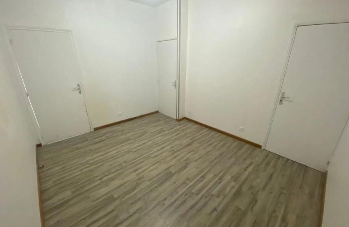 Vente Bureaux 40m&sup2; 3 pièces Le Lamentin