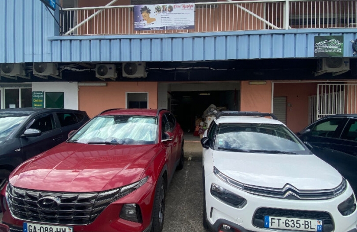 Location Entrepot 150m&sup2; Fort de france