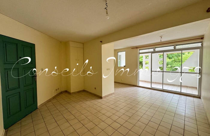 &Agrave; louer   Appartement T2 avec balcon   Terreville - Sch&oelig;lcher