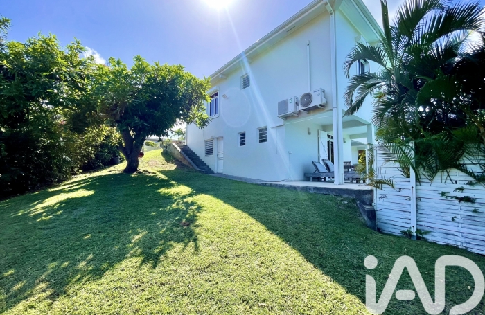 Vente Maison 145m&sup2; 6 pièces La Trinit&eacute;