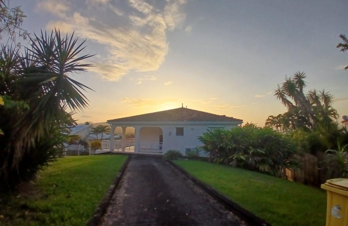 Location Maison 97215