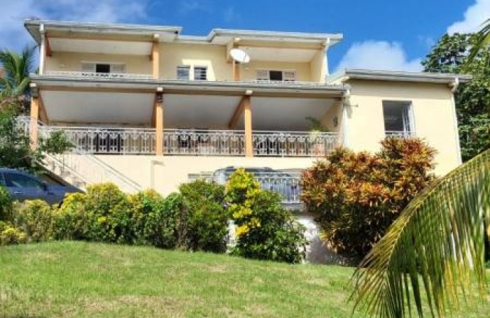 Vente Maison 184.65m&sup2; 4 pièces Le Robert