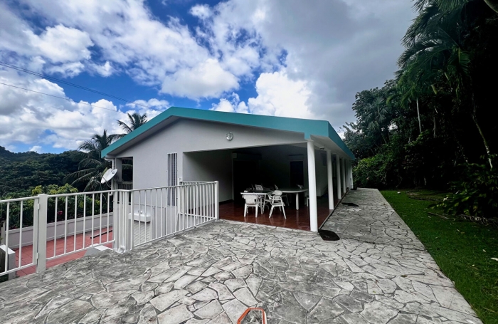 Vente Maison 170m&sup2; 5 pi&egrave;ces Saint-Joseph