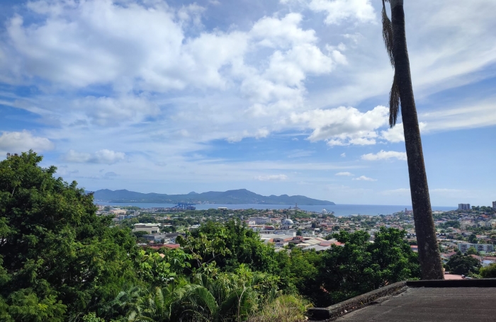 MAISON T4 bis QUARTIER MONTGERALD