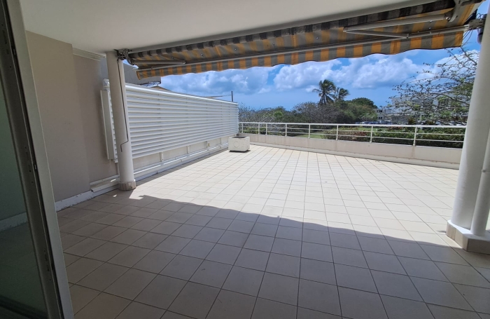 GRAND T4 -BATELIERE avec jardinet