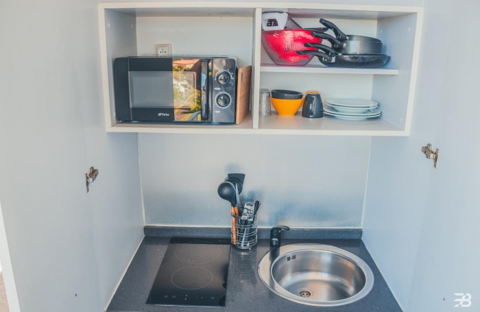 STUDIO VUE MER PANORAMIQUE - PISCINE - PLAGE A PIED - ANSE MITAN - TROIS-ILETS