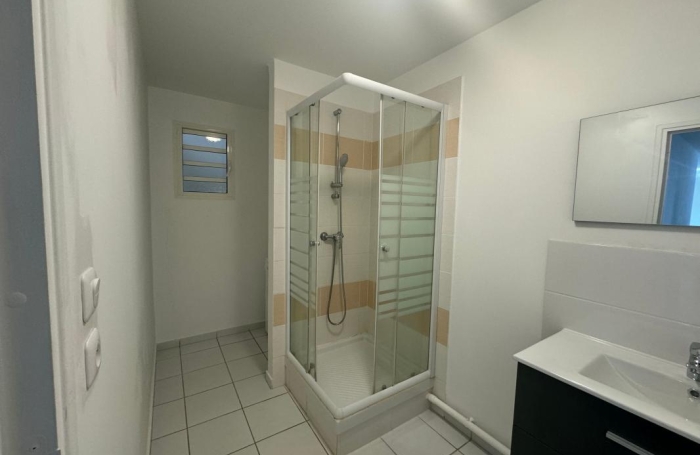 Location Appartement 61.7m&sup2; 3 pièces Le Lamentin