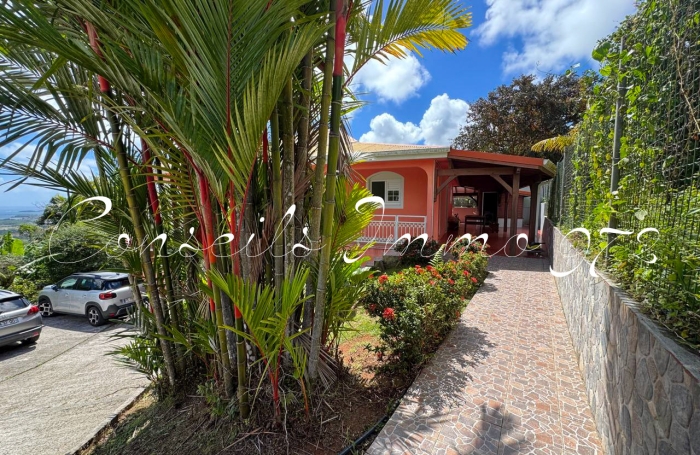 T4 meubl&eacute; vue mer horizon, terrasses & acc&egrave;s privatif - Morne Pitault